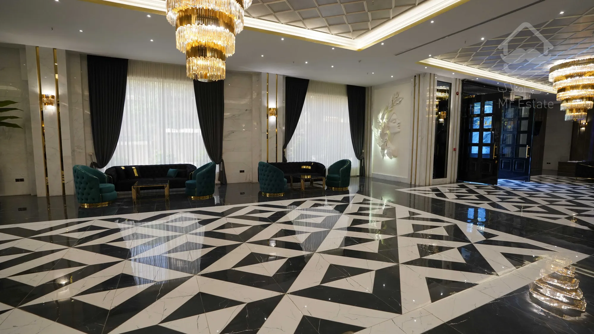 129 متر /رونیکاپالاس/امکانات هتلینگ