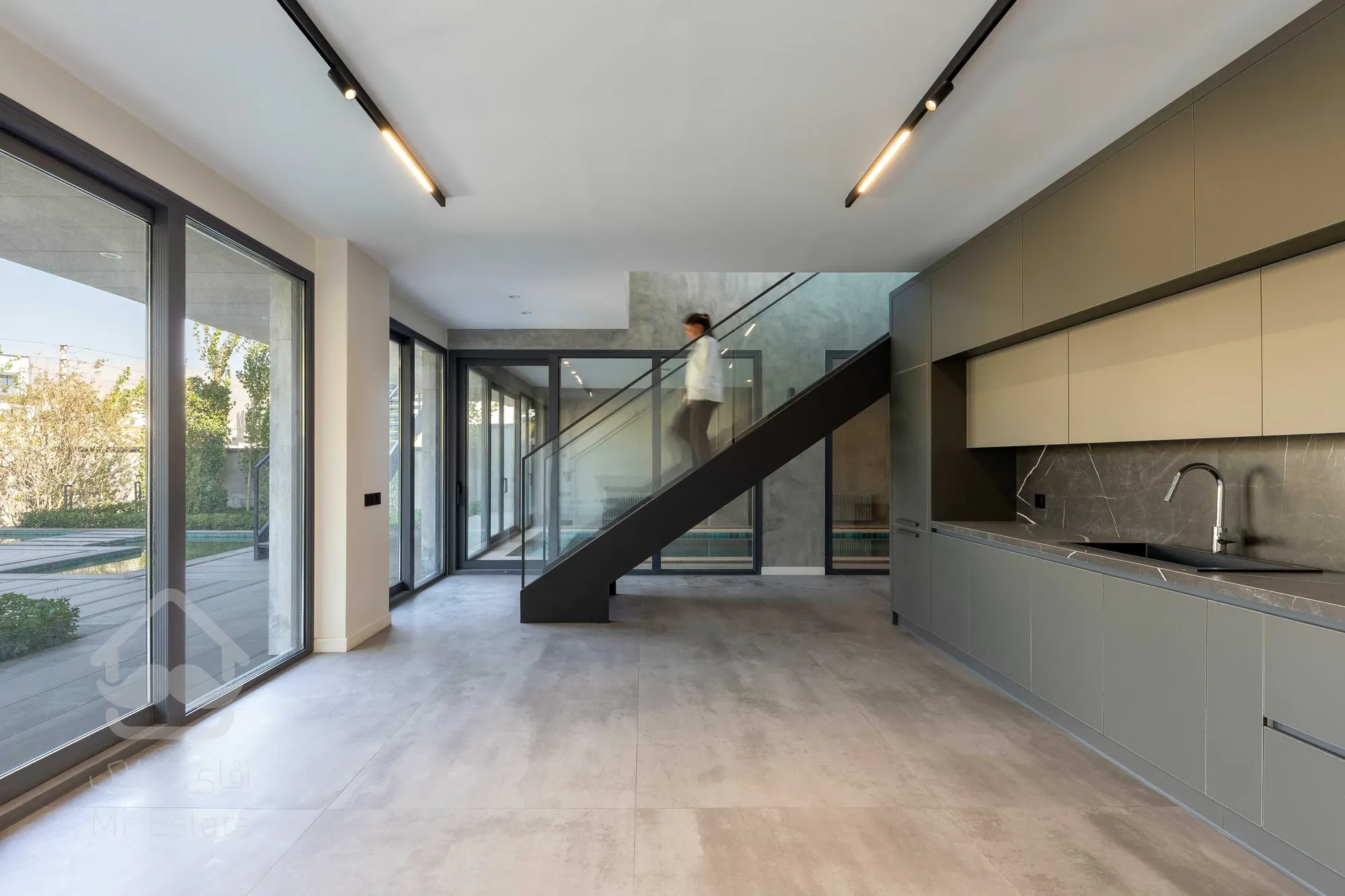 یه ویلا فراتر از رؤیا – خاص، لوکس و آینده‌نگر توی شهرک مینوسا!