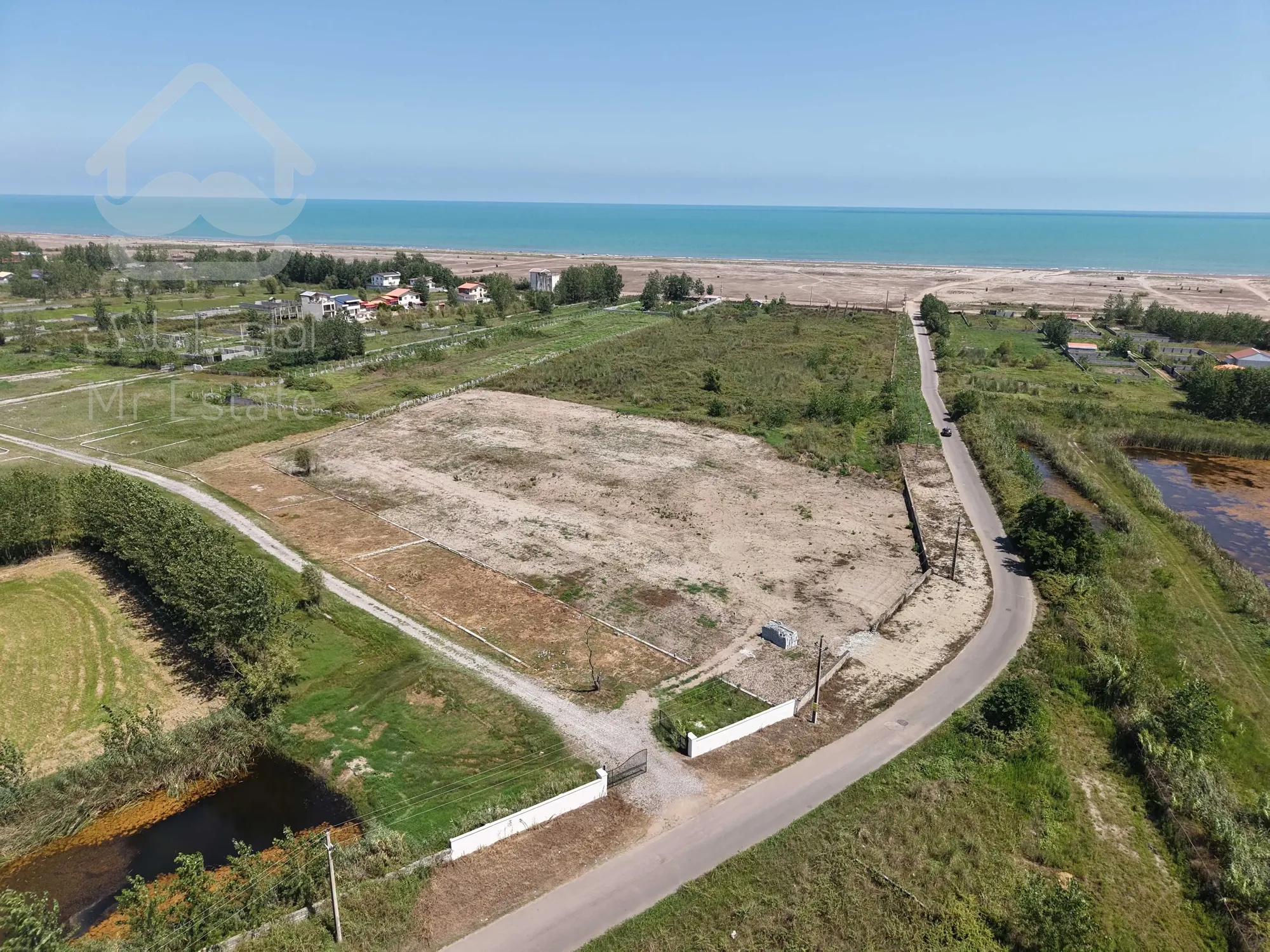 زمین ساحلی در الماس درخشان شرق گیلان منطقه آزاد