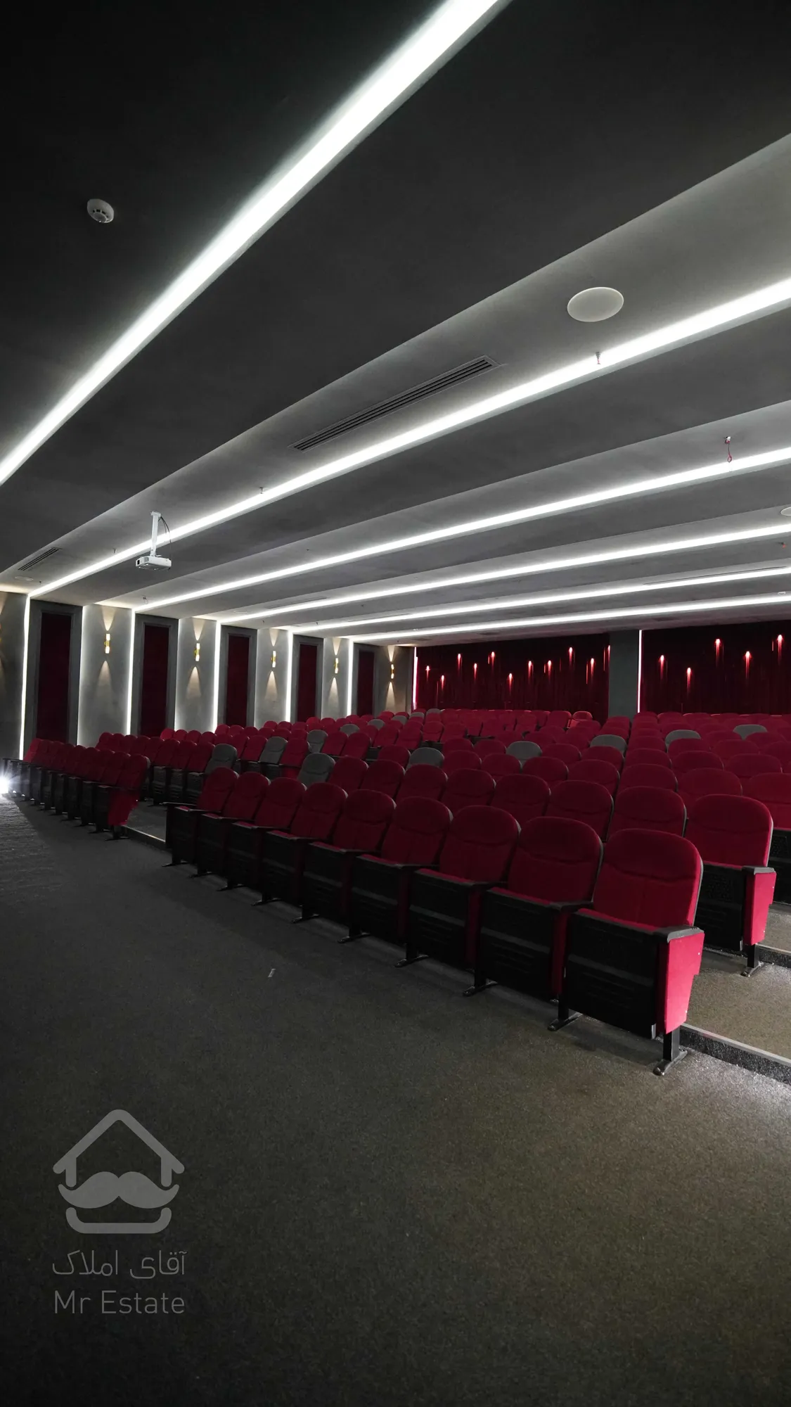 109 متر دوخواب /هتلینگ / تاپ لوکیشن