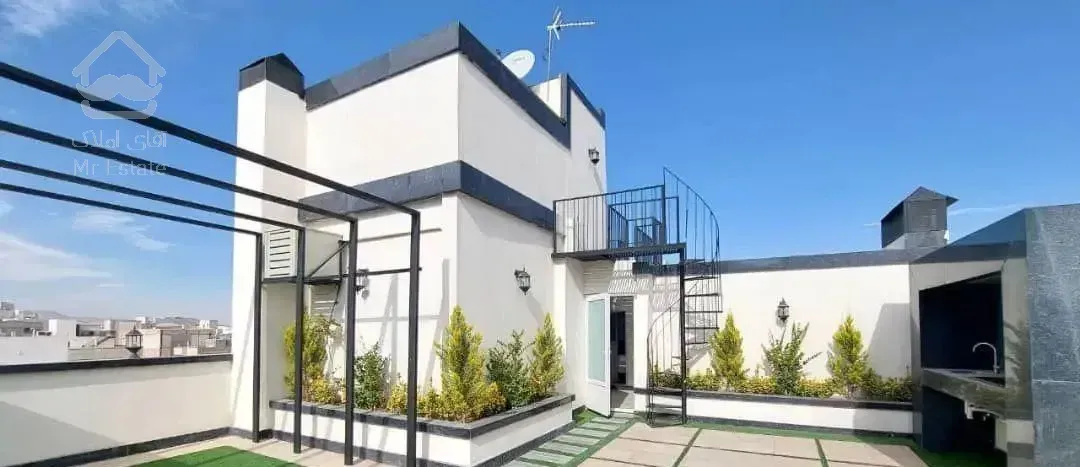 ۱۶۰ متر / آزاد شهر قبل ادب / مدرن / تهاتر