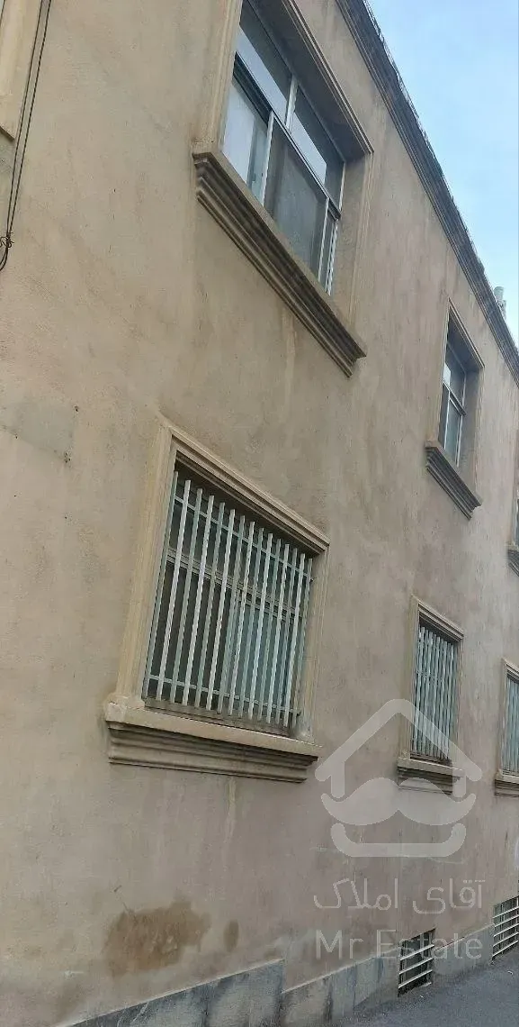 فروش خانه ویلایی ۳۵۰ متری ۴ خوابه