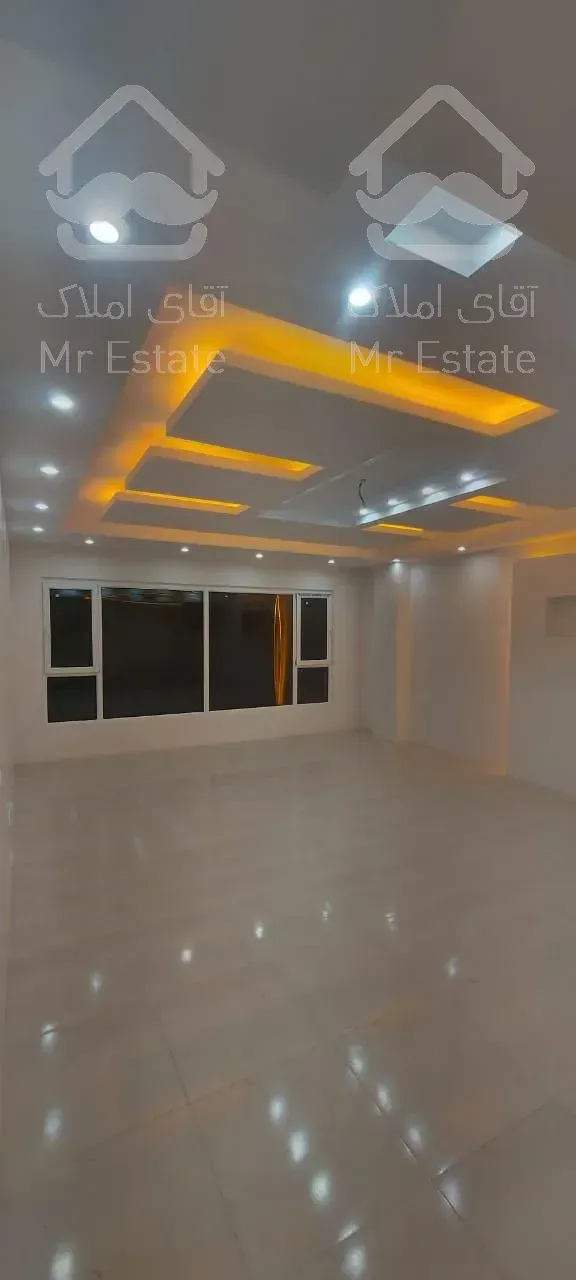 ۶۹۰متر مستغلات در شهرک‌الهیه غرب  دریاچه چیتگر