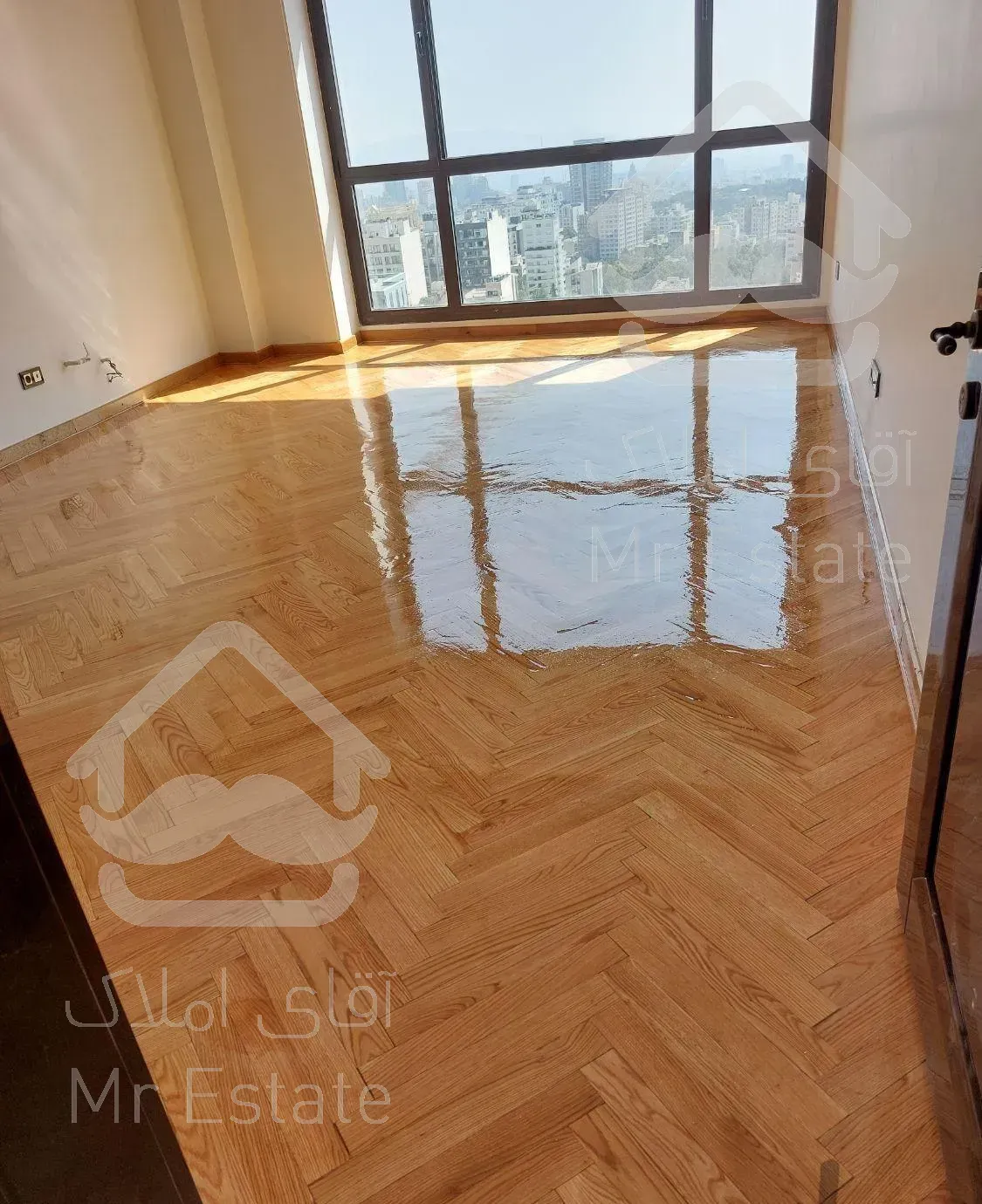 نصاب پارکت لمینت قرنیز کفپوش دیوارپوش و...