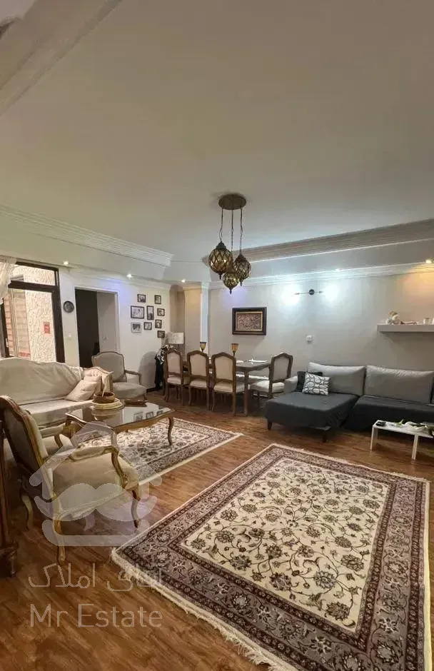 فروش آپارتمان تک واحدی سه خواب سعادت اباد