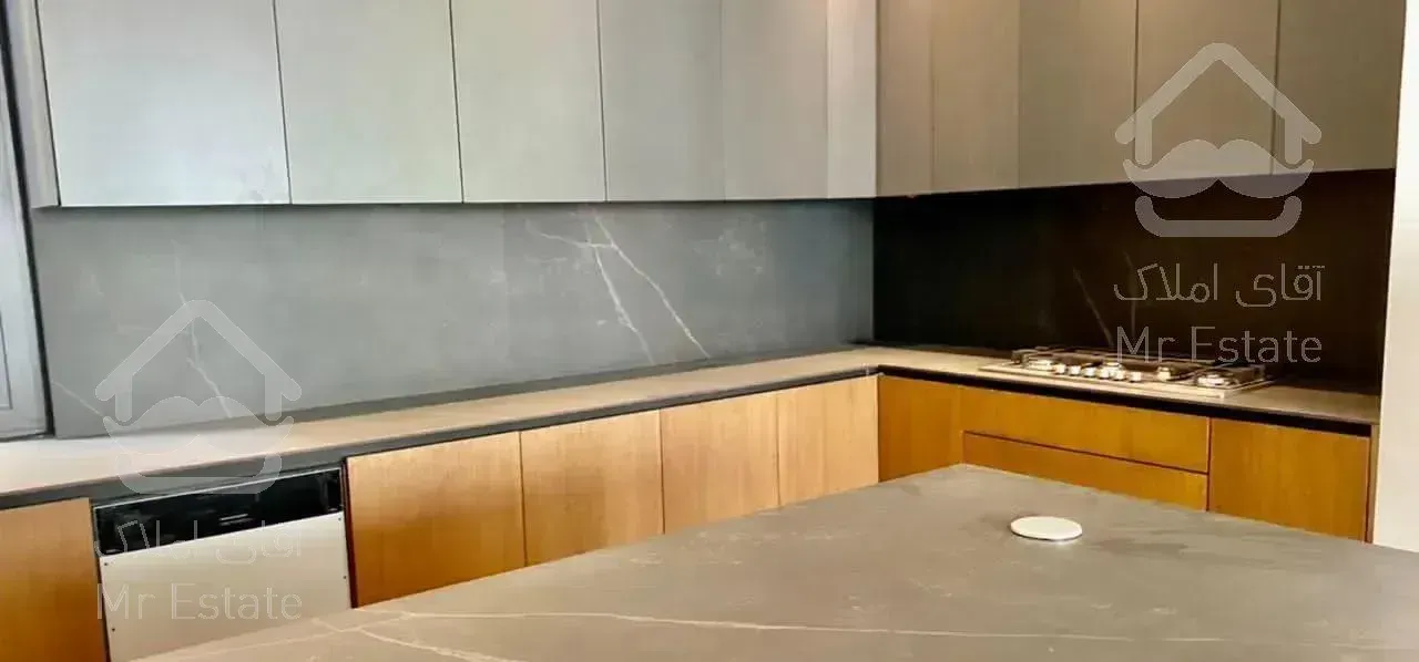 ولنجک ۲۰۸متر ۳خواب فول مشاعات