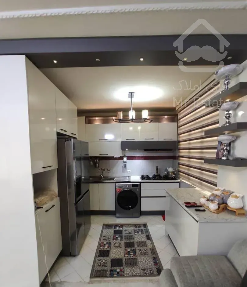 آپارتمان ۶۰ متری ۲خوابه/ برخیابان ابشار با آسانسور