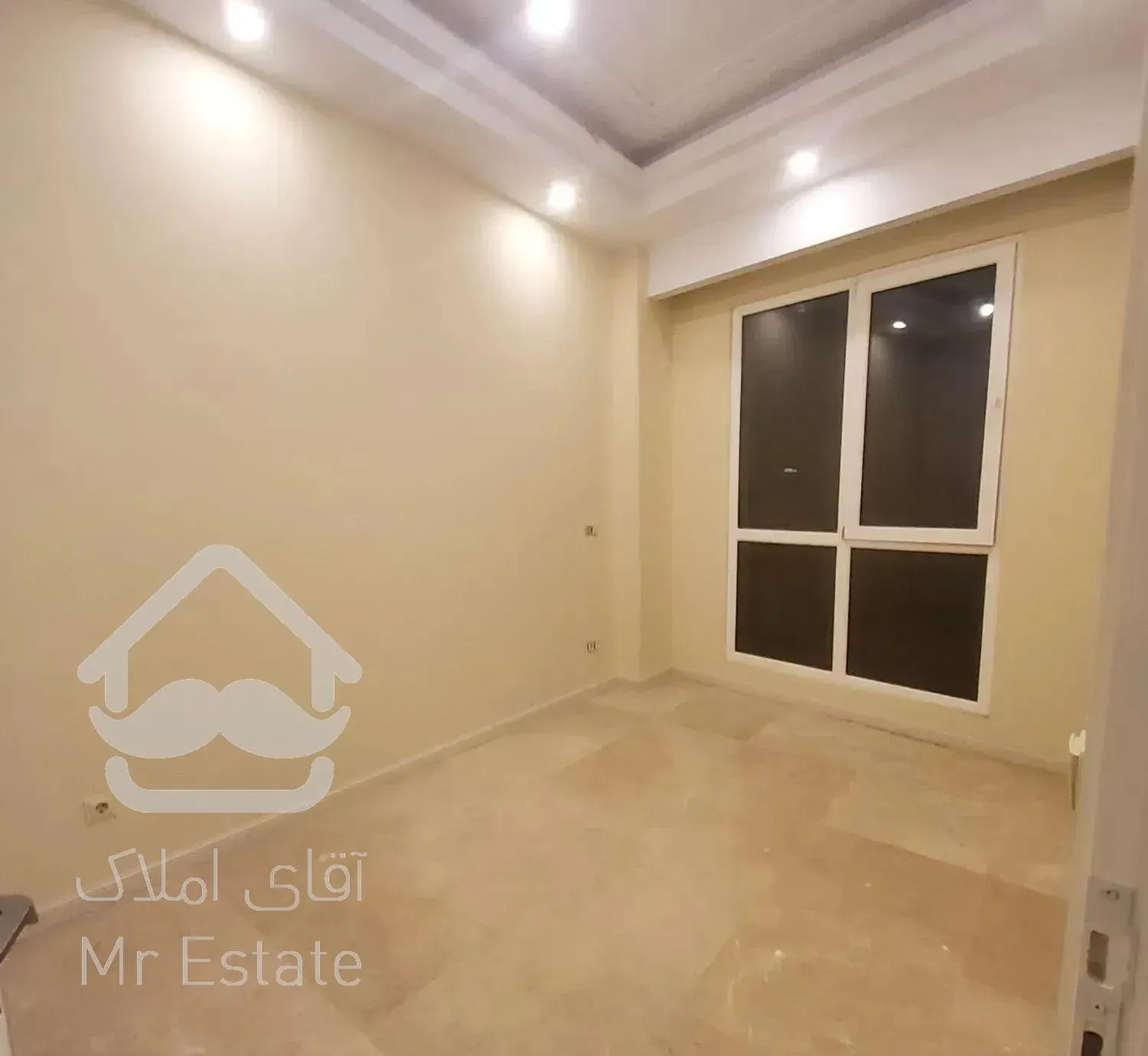 ۱۷۰متر آپارتمان شمال اندرزگو