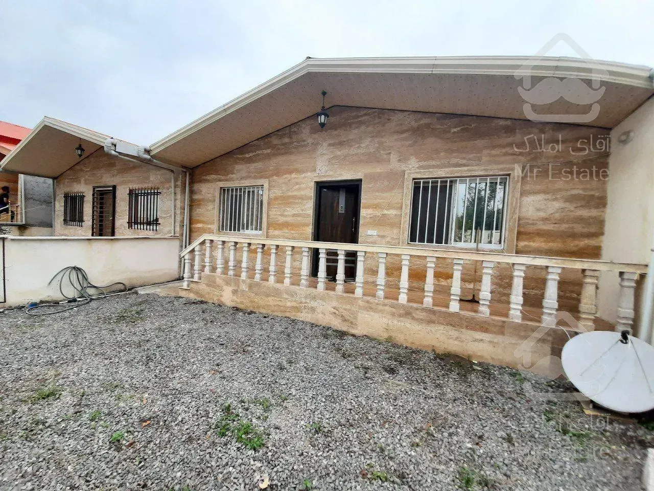 فروش فوری ویلا در امل ۱۶۰متر