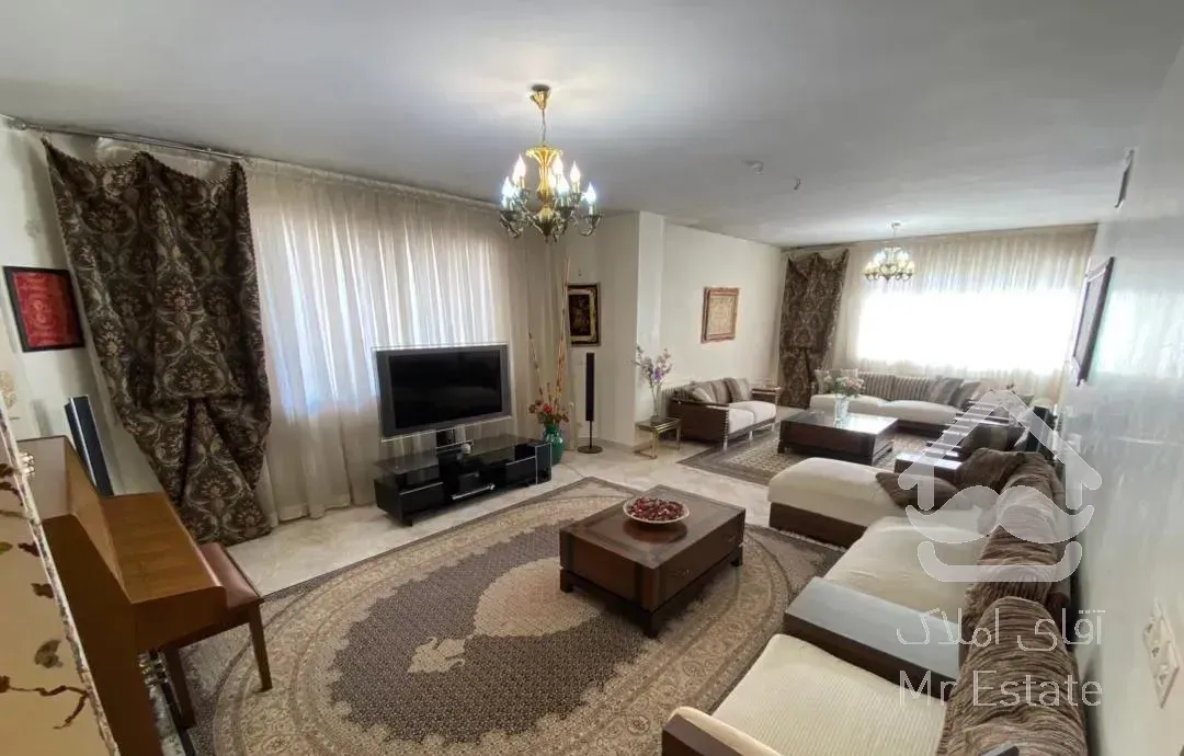 ۸۴متردوخواب/روبه‌آفتاب/تراس و حیات اختصاصی