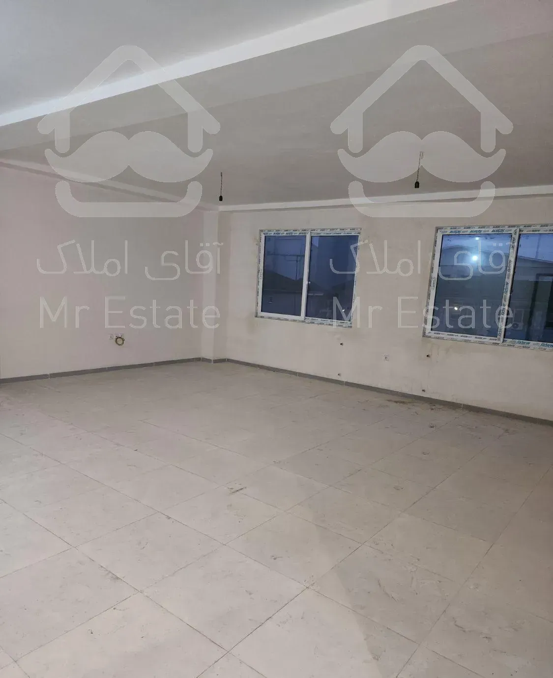 آپارتمان ۱۰۰ متری با پلان بی نقص / مطهری