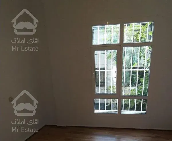 فرشته 213 متر خوش نقش و نورگیر