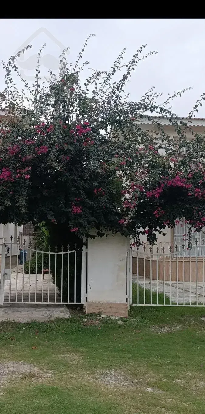 ویلای دنج‌ شهرکی فول امکانات