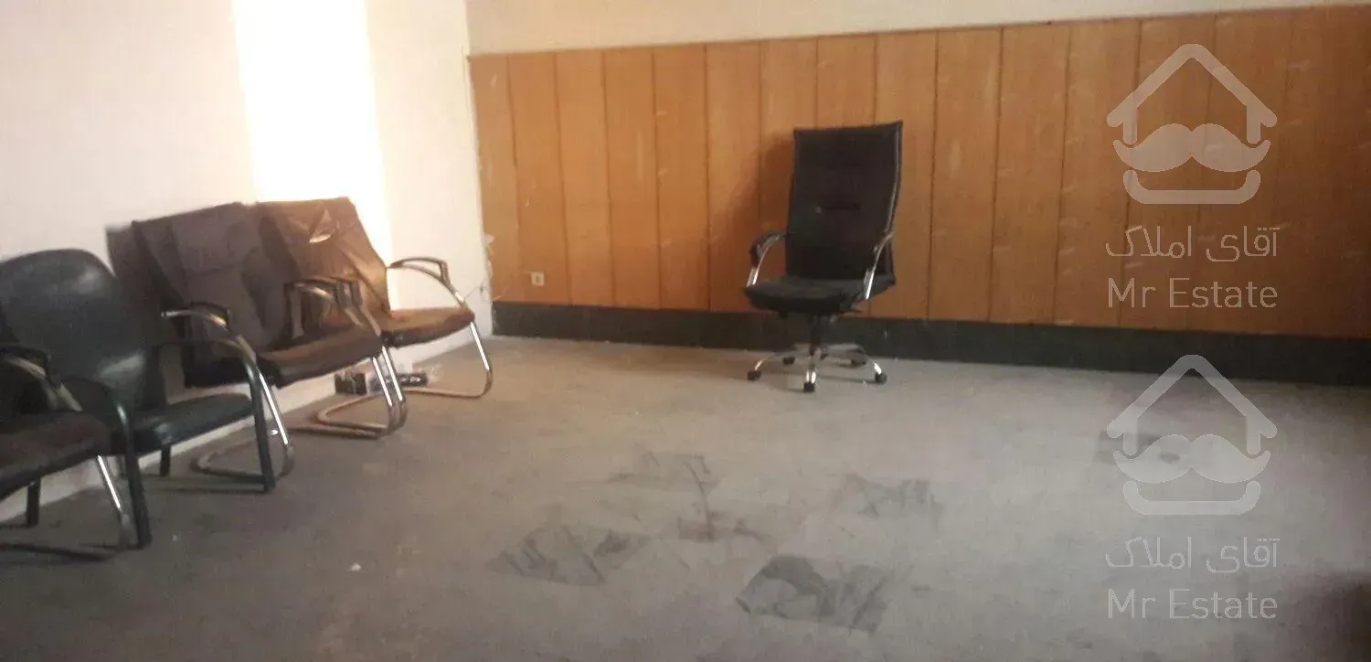 بر شریعتی مناسب کافه رستوران برند