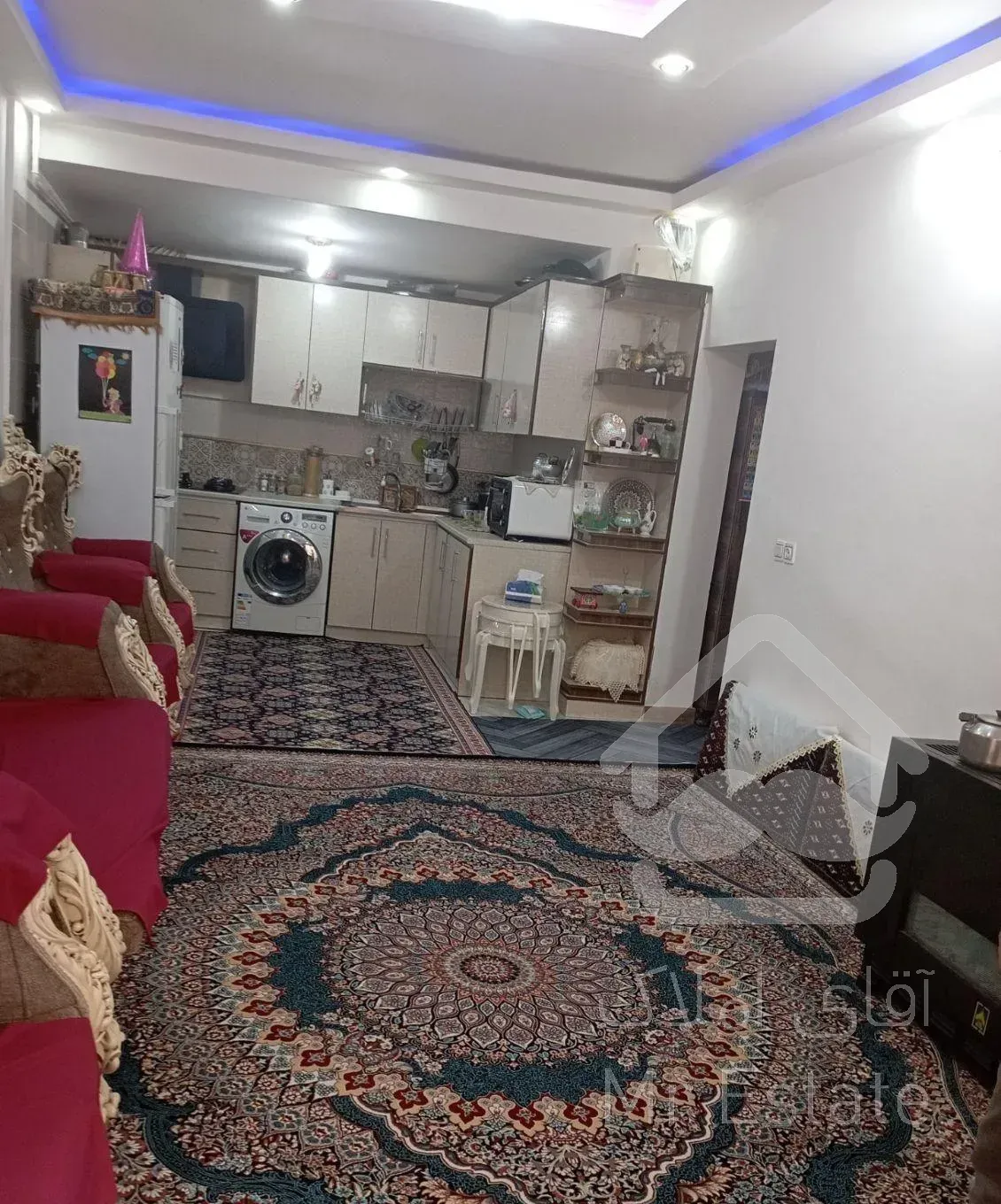 فروش خانه ویلایی ۷۰ در اتشکار