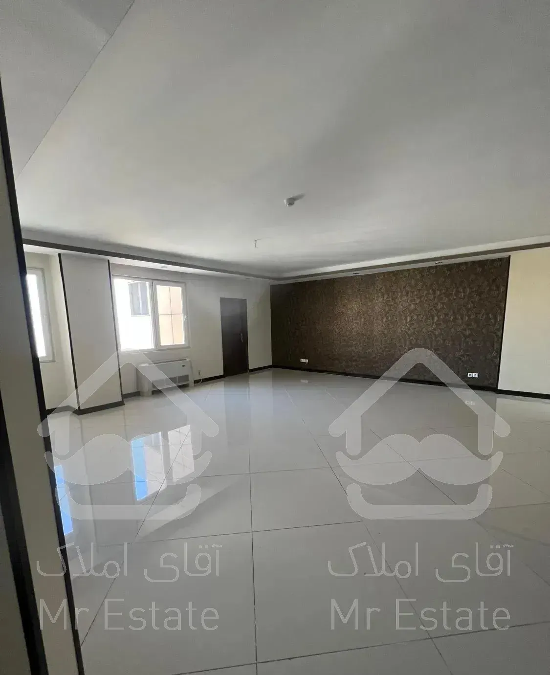 ۱۶۰ متر سه خوابه بام سعادت آباد