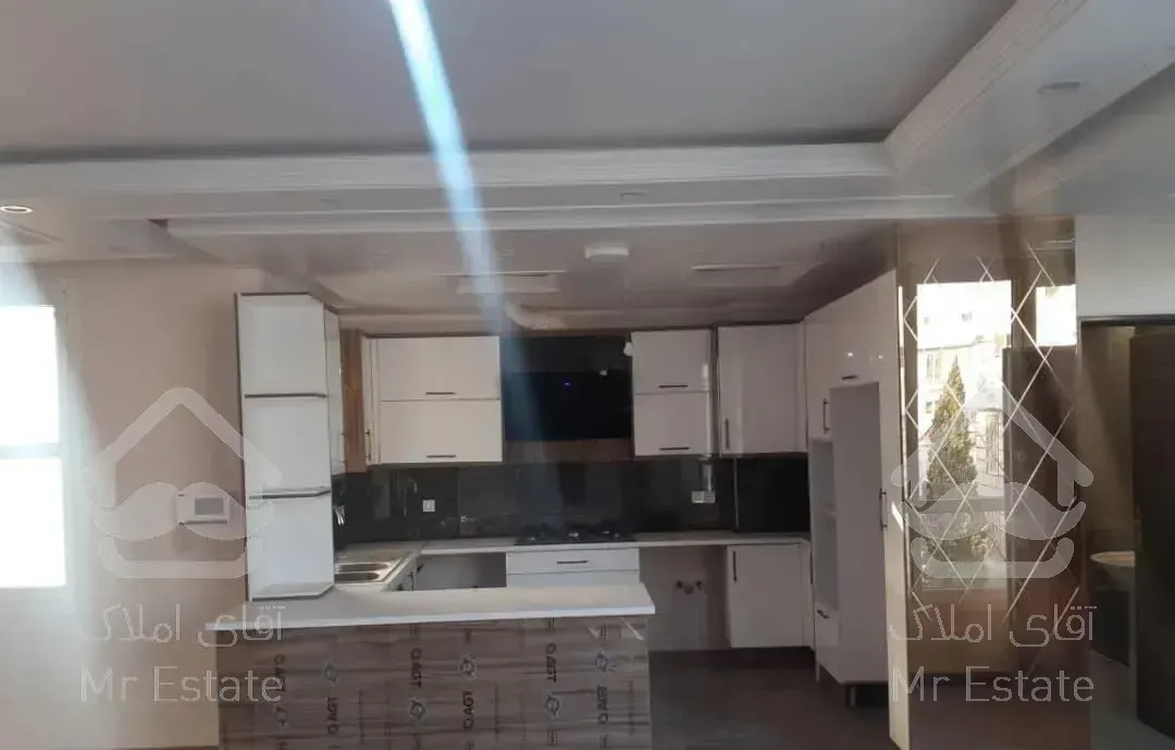 کاخ سازان 114 م  اختیاریه اشرافی اعیانی تکواحد1401