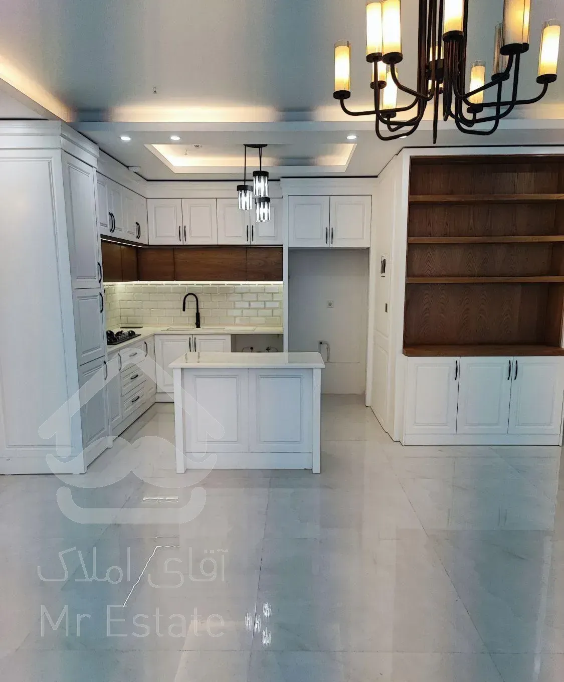 90 متر / مجلل و برند / نزدیک حاشیه امام رضا