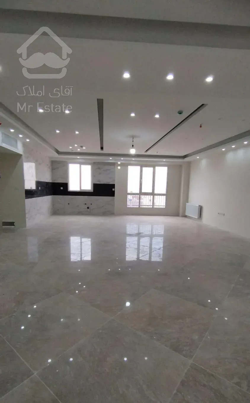 ۱۳۴ و ۱۳۱ متر/نوساز کلید نخورده/سه خوابه/پرچم