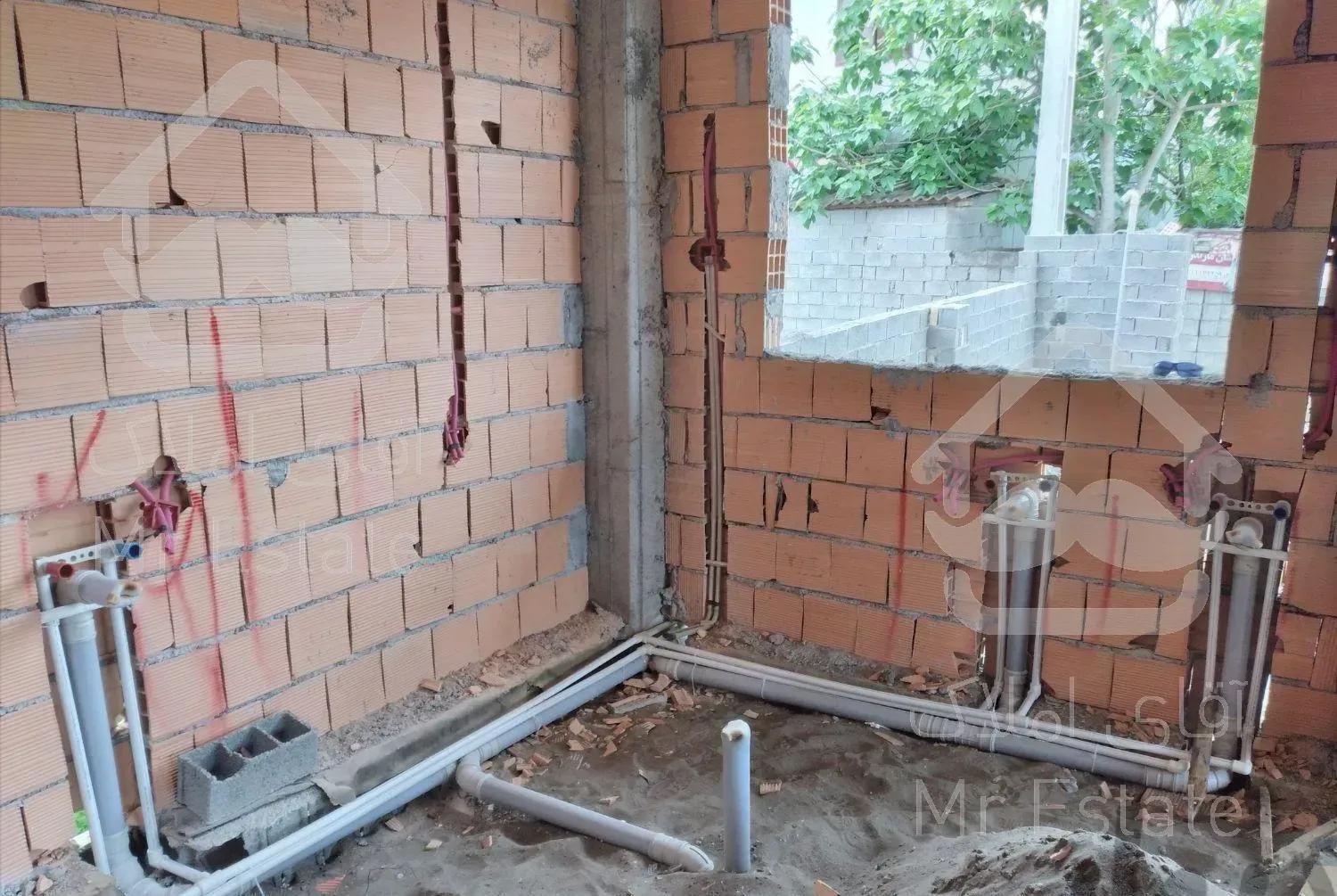 اجرای تاسیسات لوله کشی آب ساختمان واستخر(لوله کش)