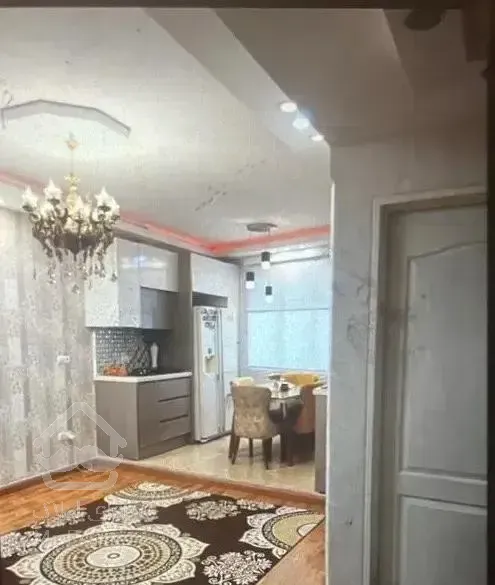 آپارتمان ۴۵ متری ط اول پارکینگ آسانسور انباری