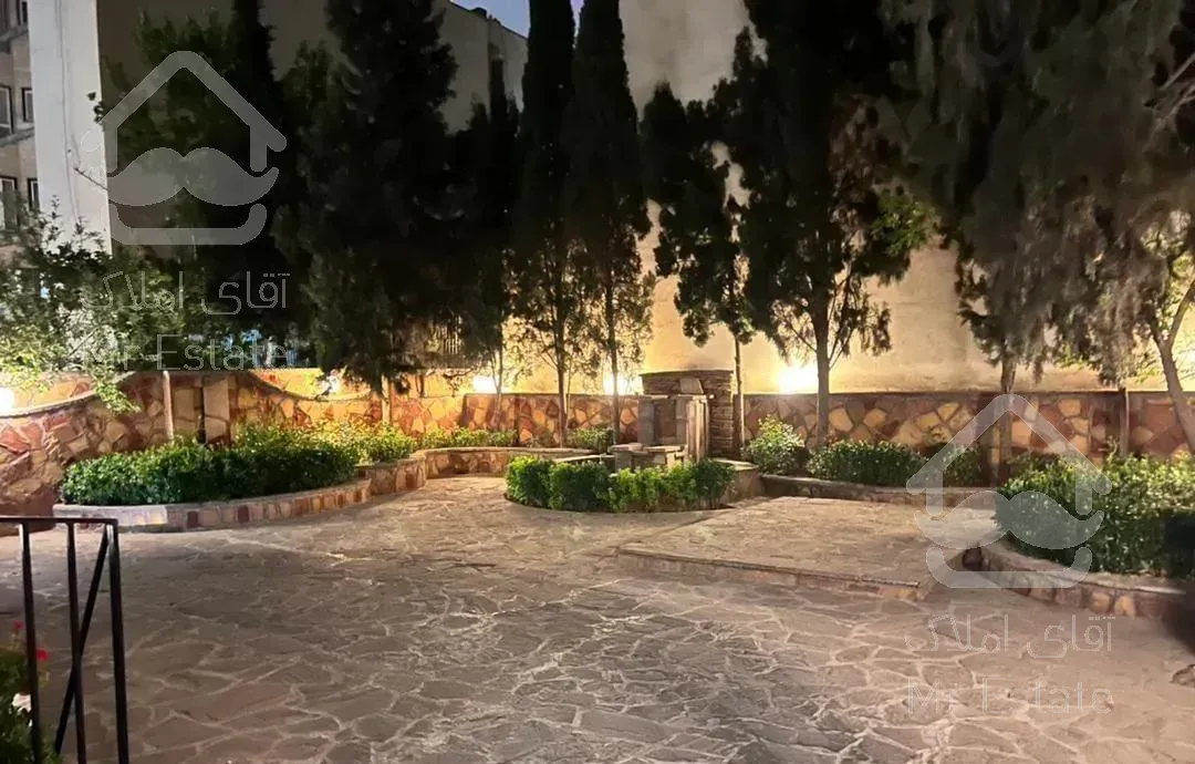 آپارتمان 95متری 2خواب لوکیشن  ظفر