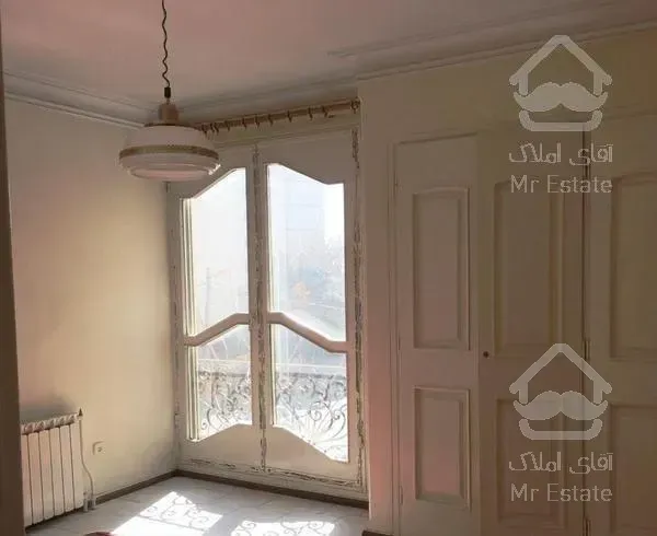 کامرانیه ۱۶۵ متر