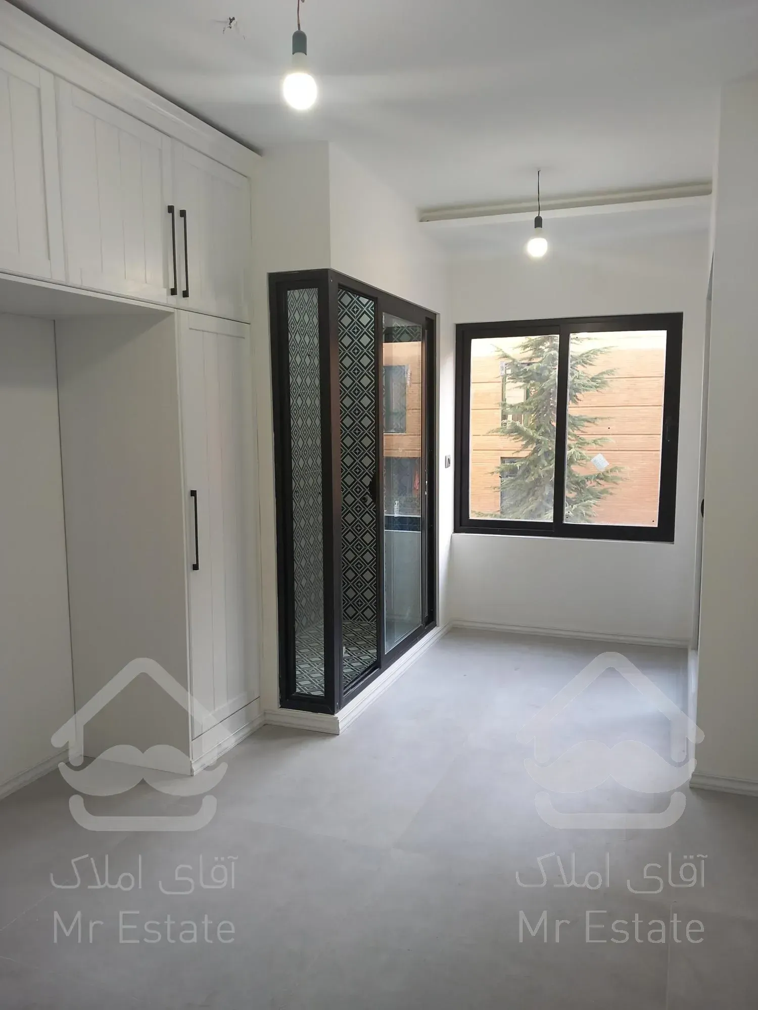 ۹۳ متر برج مسکونی، کامرانیه شمالی