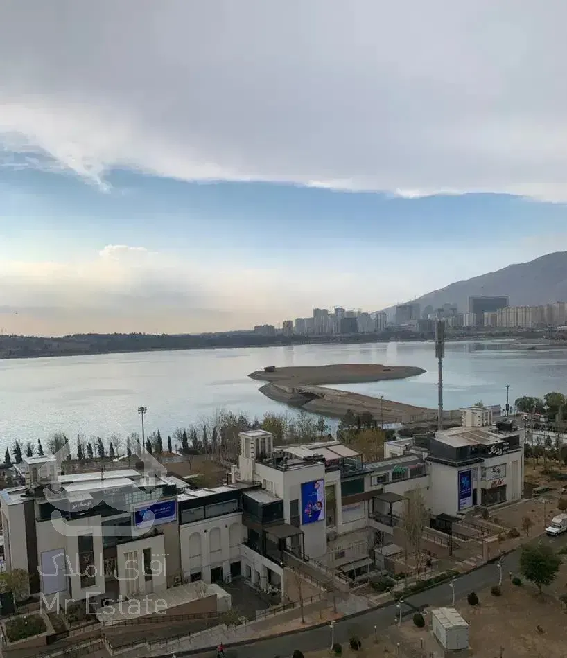 برج مجلل لکسون ۵۸ متر ویو دریاچه زیر قیمت کاسبی