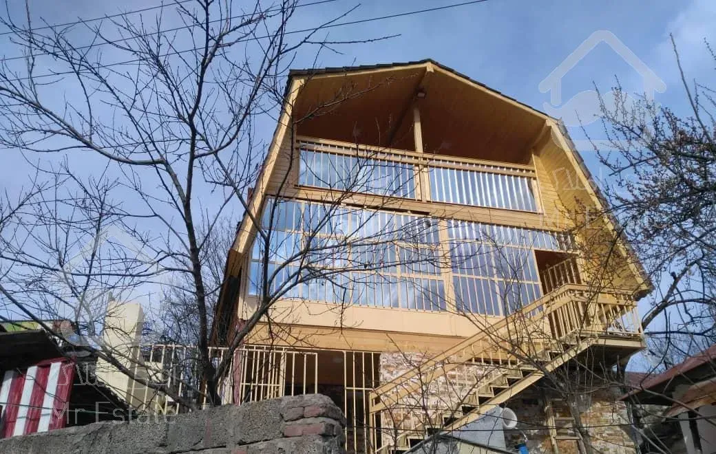 اقامتگاه ییلاقی در سنگچال