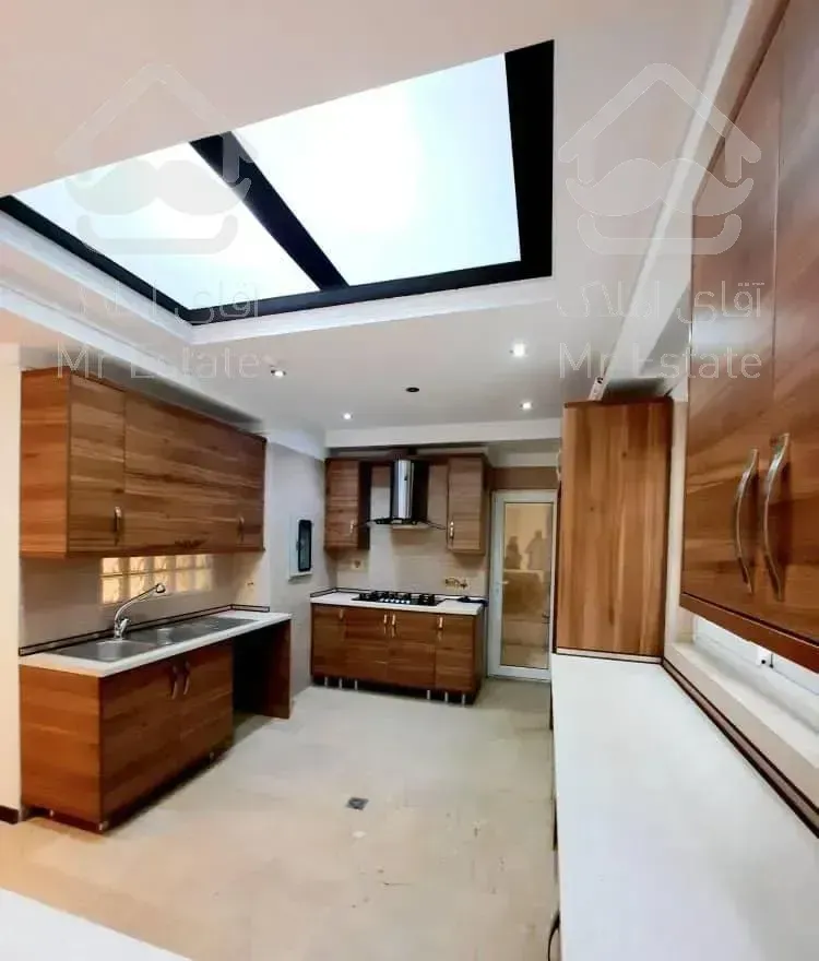 نورگیر/۱۰۰متر/لوکیشن