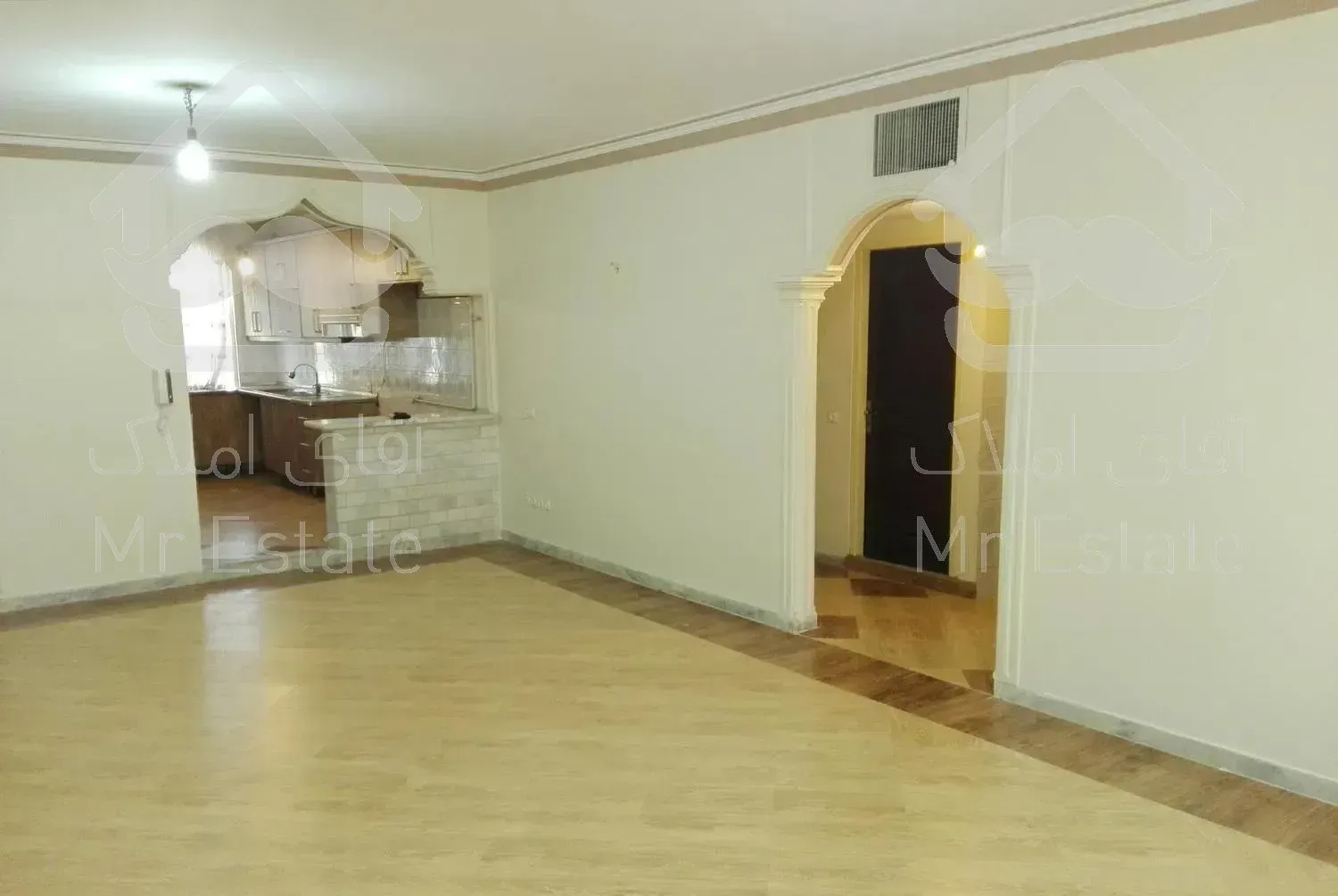 125 متر طبقه اول بلوار گلها