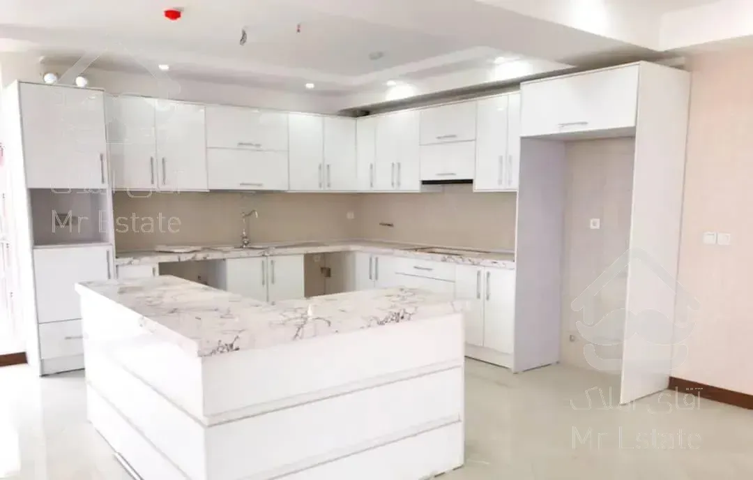 ۱۹۴ متر / طعم شیرین کاخ نشینی در پاسداران