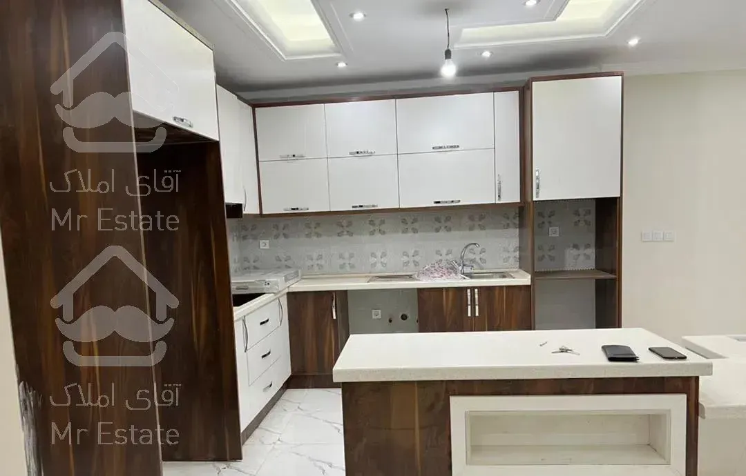 فاز۴مهرشهر آپارتمان ۱۱۵متر نوساز فول امکانات