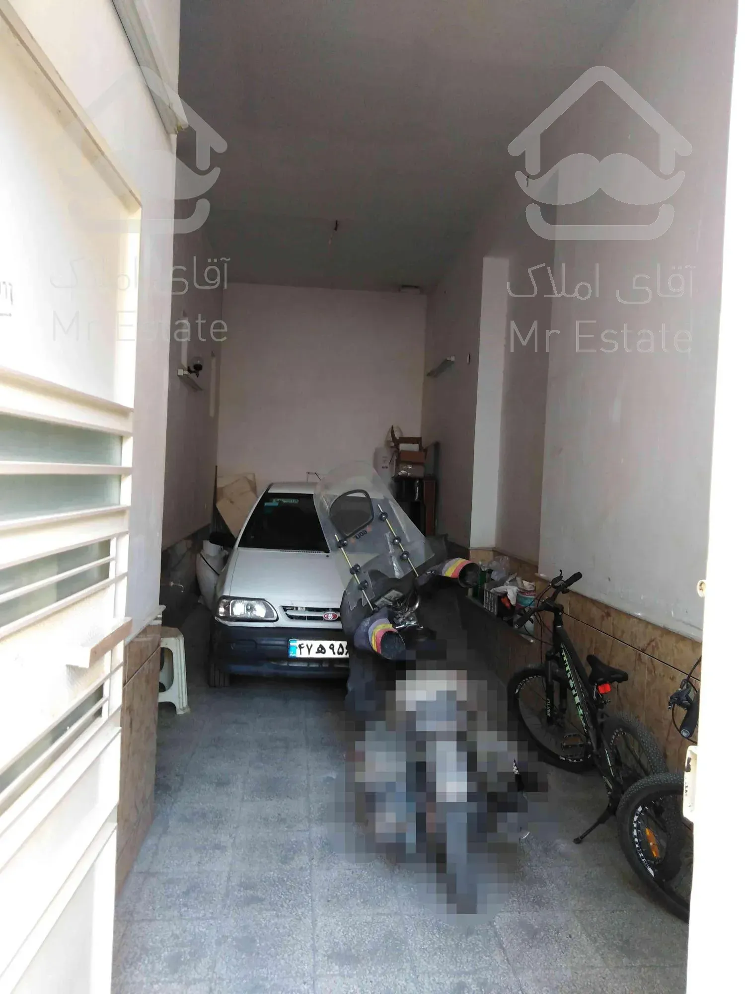 منزل فروشی دو طبقه مسکونی