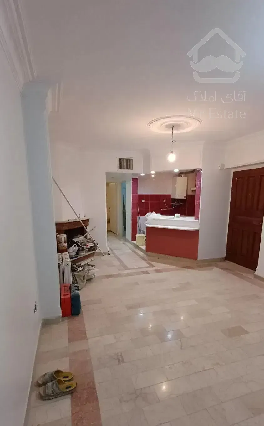 ۶۵متر ۲خواب خوش نقشه طبقه اول میدان ۴۸