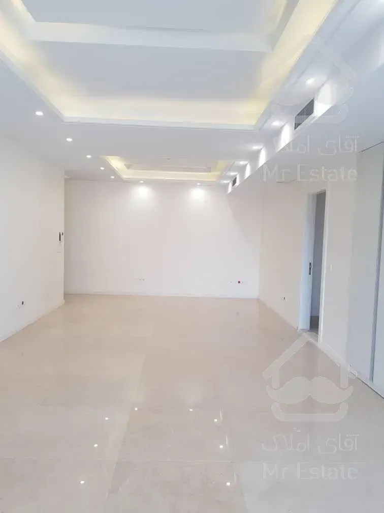 اجاره و رهن دفتر کار موقعیت اداری زعفرانیه 350  متر اکازيون