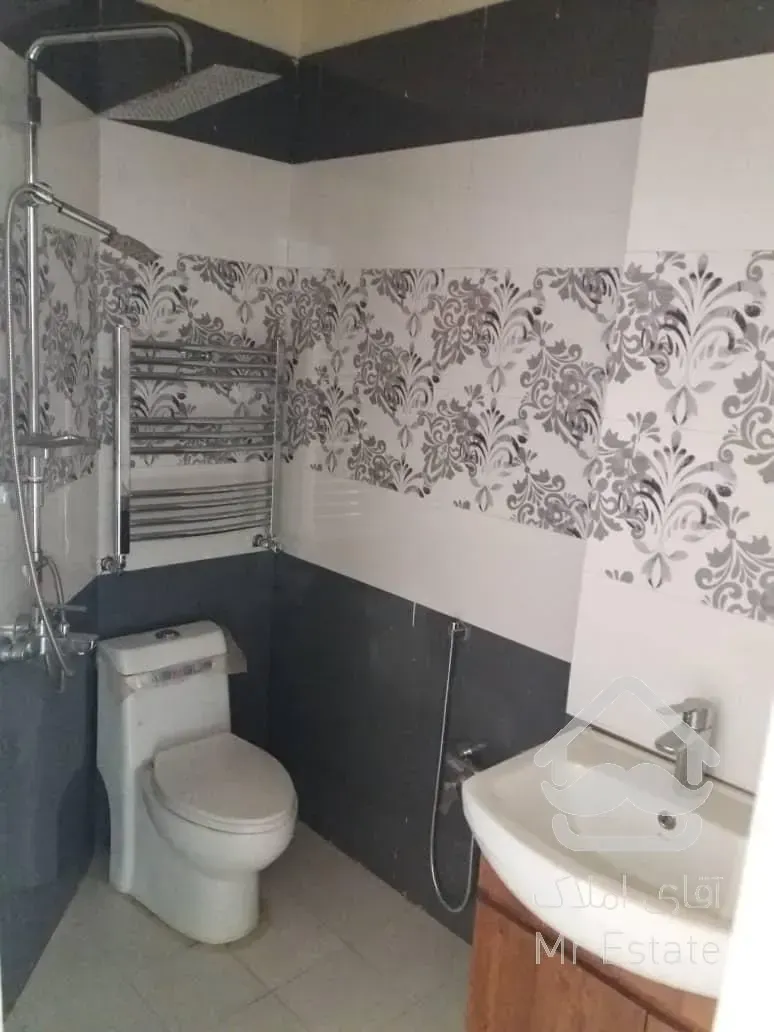 آپارتمان ۱۶۸ متر کلید نخورده در مرزداران شرقی