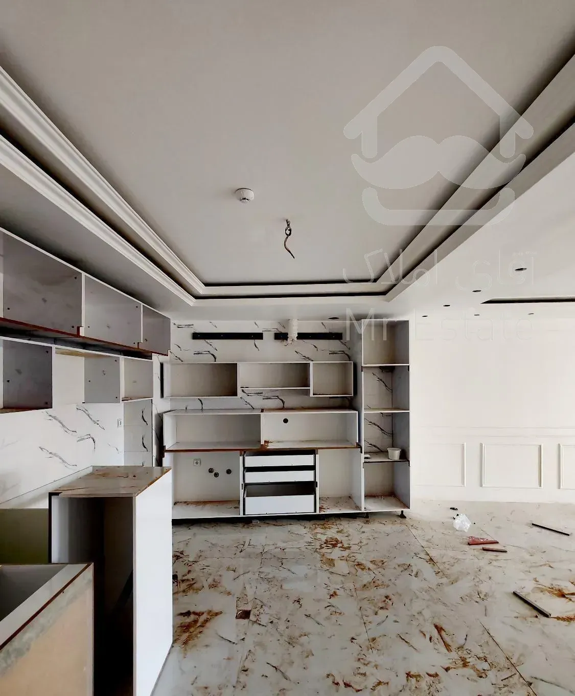 145 متر اعیانی و با معماری کلاسیک