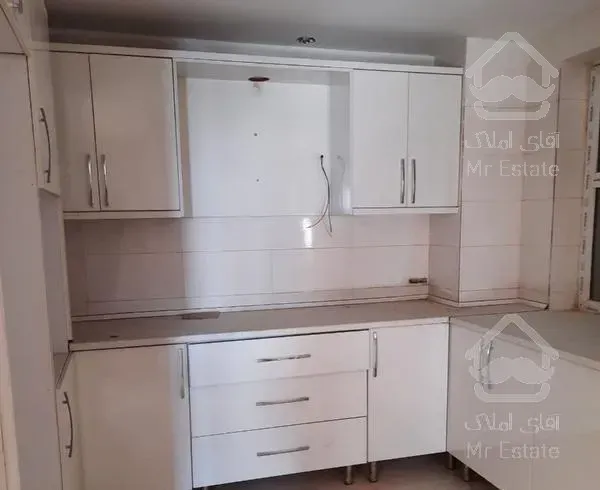 ۱۰۵متر۲خ نوساز نورجنوب سالن پرده خور