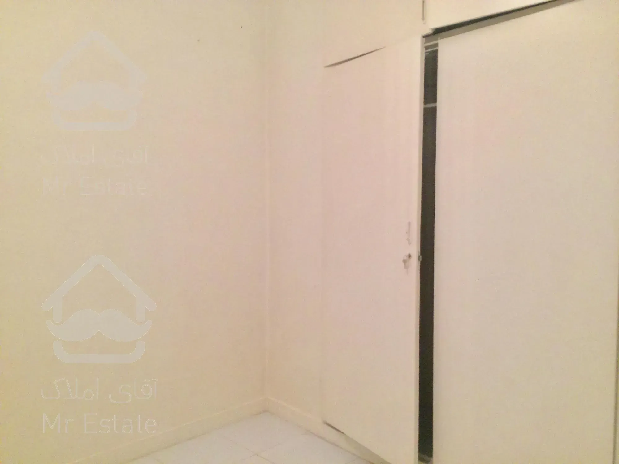 ۸۳ آپارتمان دو خوابه جنت آباد جنوبی