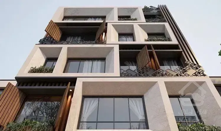 ۱۳۴ مـتر کلید نخورده ( دو‌ پارکینگ سندی )