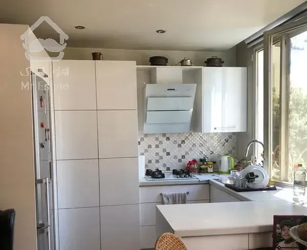 الهیه / فروشی / ۹۰متری