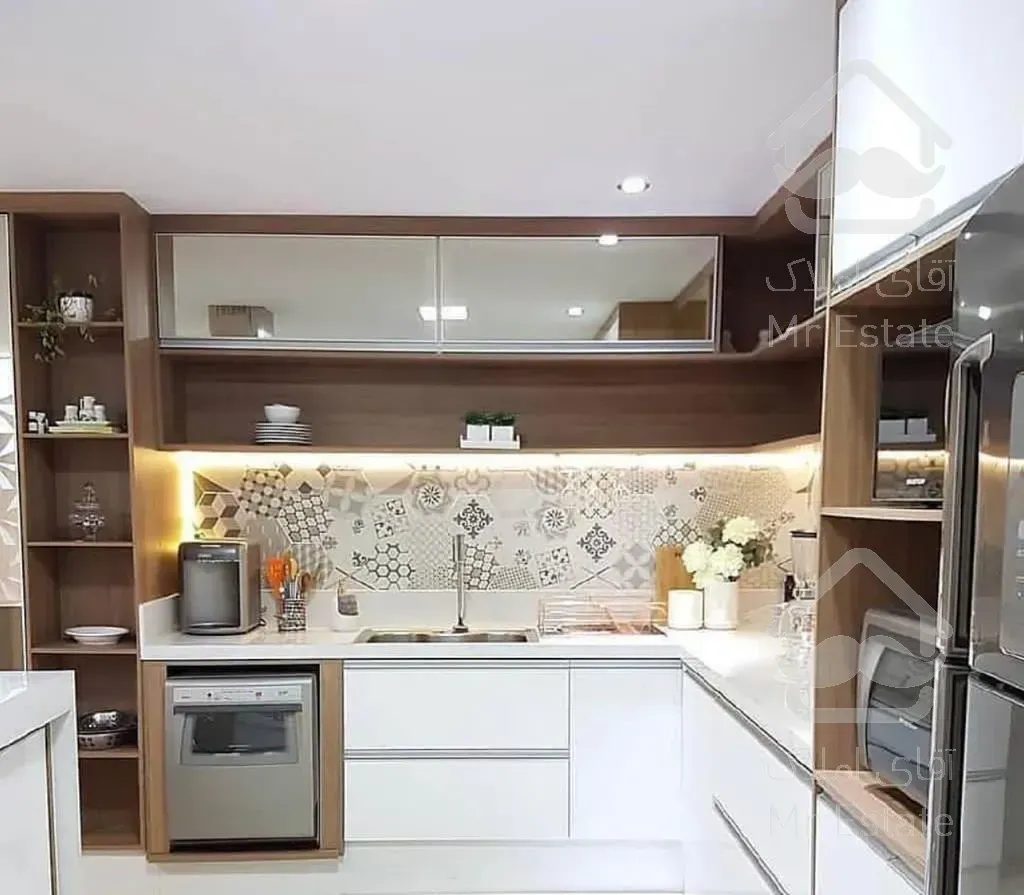 **آپارتمان۱۱۵متر۲خواب صفر شیک تک واحدی خ بیسیم**