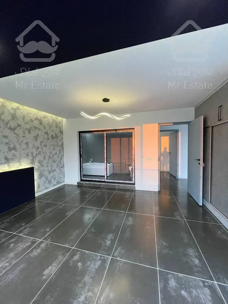 مدرن با استخر چهار فصل لاکچری