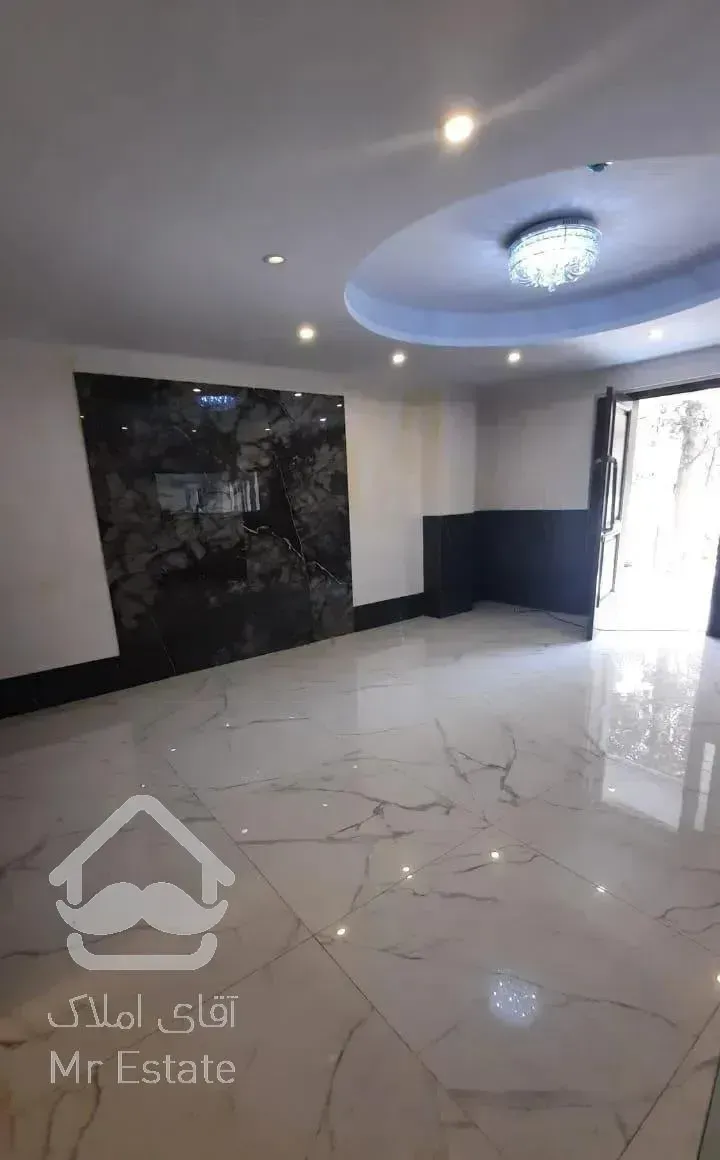 آپارتمان ۸۰ متر دو خوابه کلید نخورده در سنایی