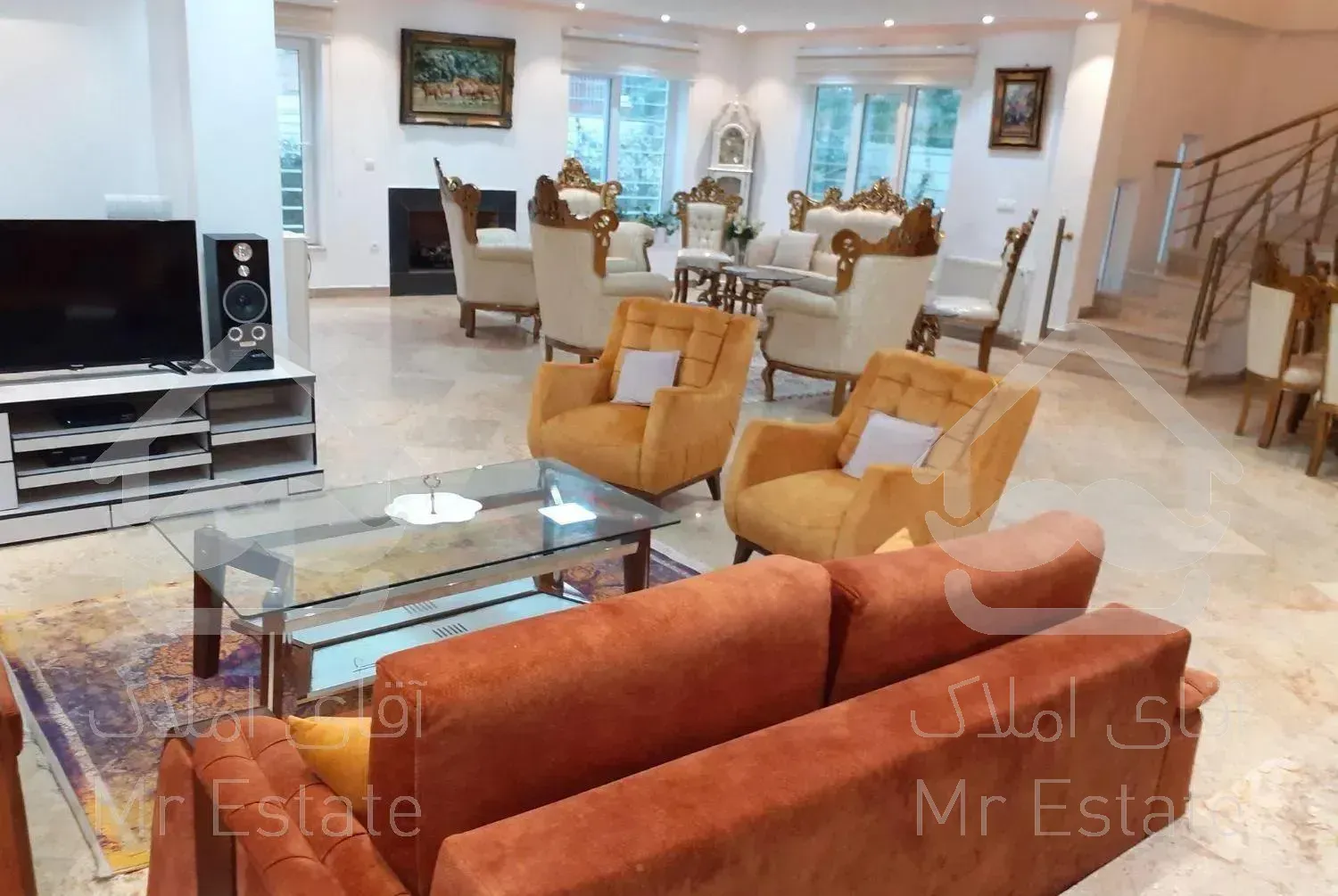 ویلا با استخر اب داع ۴ خواب با چشم انداز زیبا