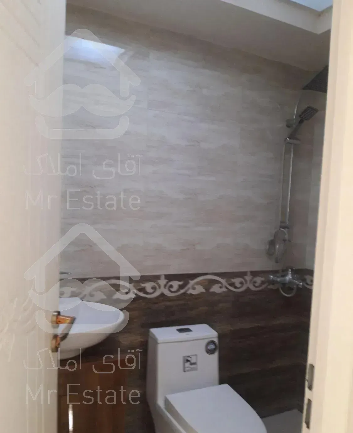 ۹۶مترده ونک انصاری ازاد