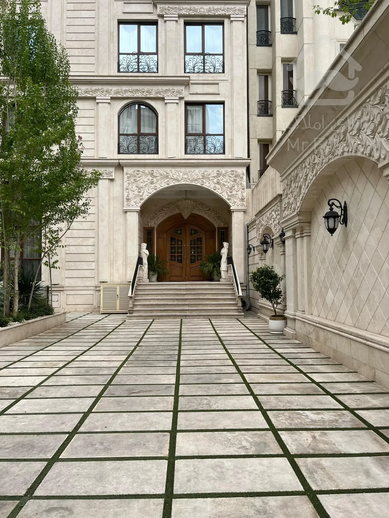 فروش اپارتمان 240 متری ولنجک