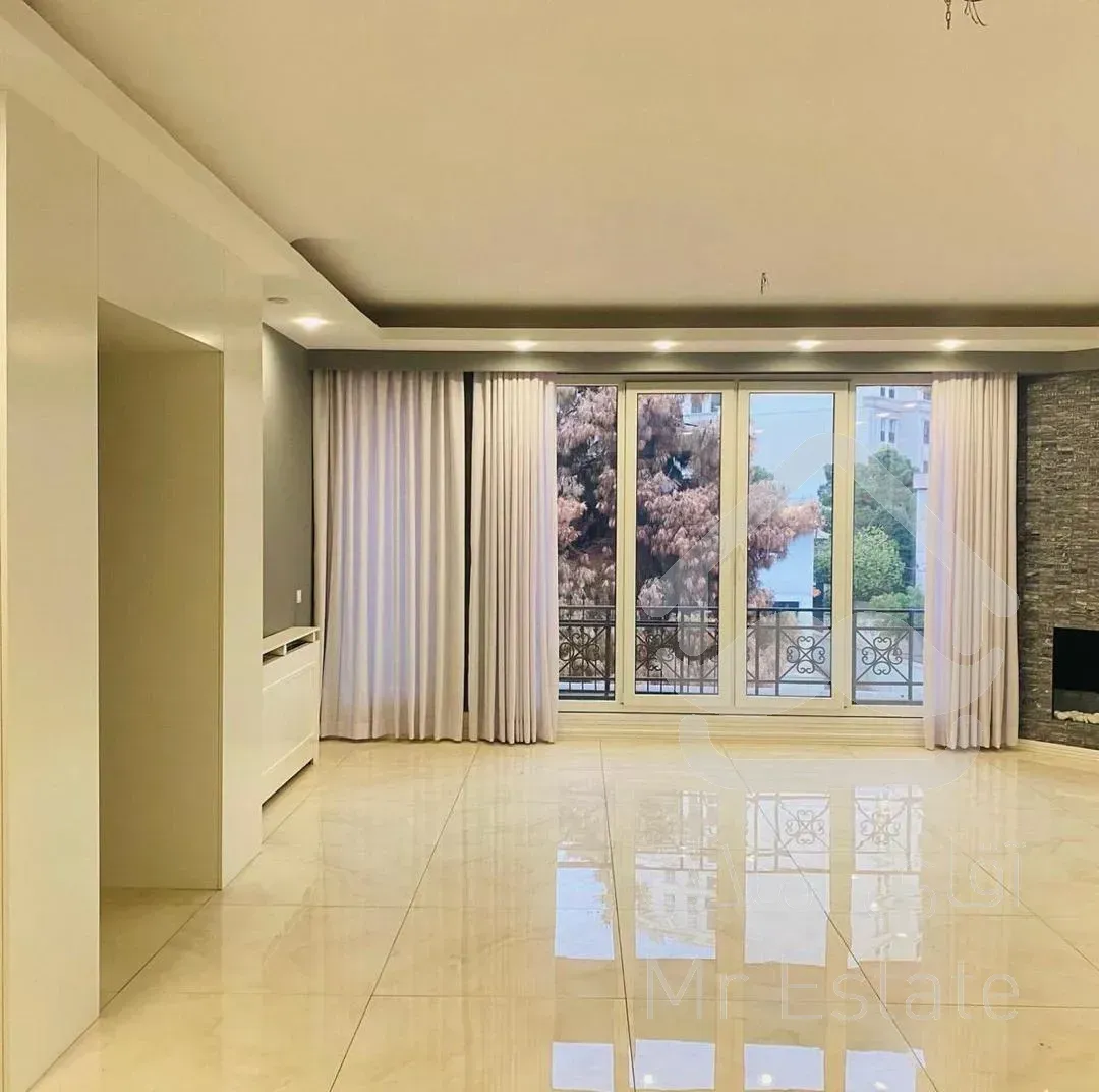 فروش اپارتمان 135 متری زعفرانیه